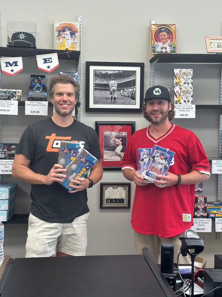 Shoeless Joe's Baseball Cards & Memorabilia store sign